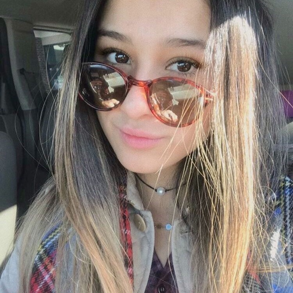 Meet your Posher, Alondra